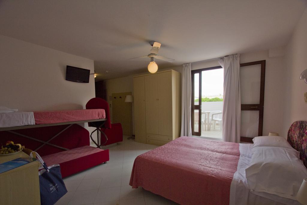 Hotel Desiree Lignano Sabbiadoro Exterior foto